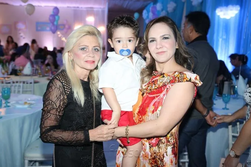 Cristina Bertosi, João Marcelo e Kelley