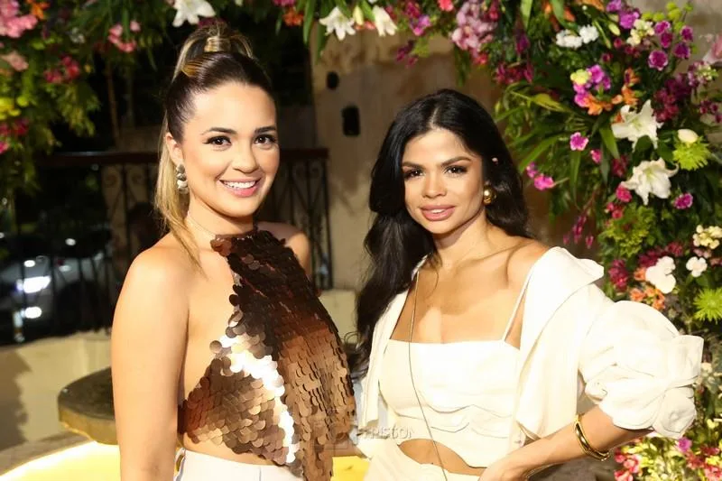 Camila Aderaldo e Isabele Temóteo