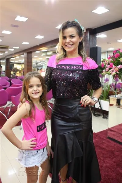 Caroline e Lilianne Siqueira