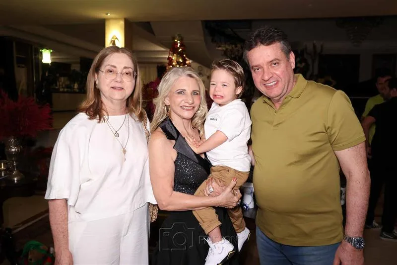 Cristina Alves, Rosângela Dias, Miguel Neto e Flávio Alves