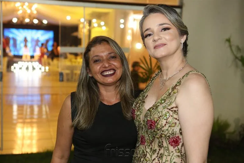 Alana Nogueira e Karla Carvalho