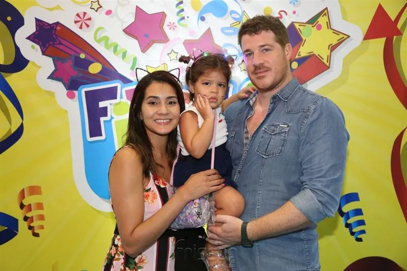 Camilla, Laura e Alex Dache