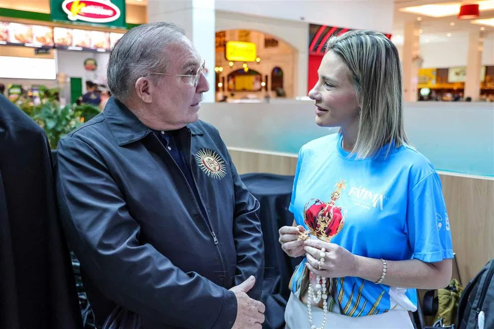Gaída Dias e Padre Eugênio