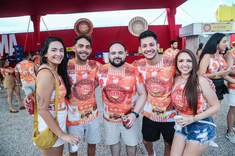 Beatriz Moura, Eduardo Andrade, Victor Reis, Rian Paiva e Vitoria Lima