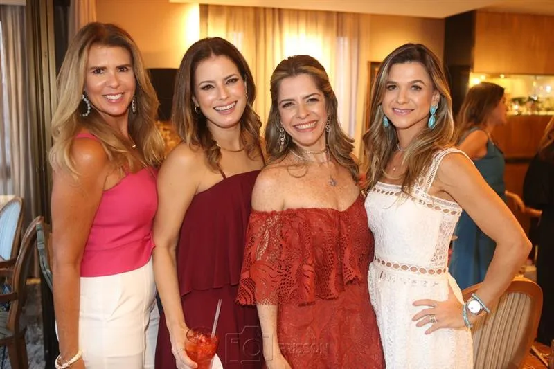 Alexandra Pinto, Raquel Petroni, Carla Nogueira e Aline Vasques