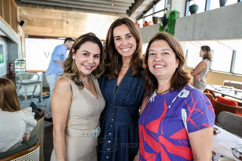 Adriana Queiroz, Geyze Diniz e Georgia Pessoa
