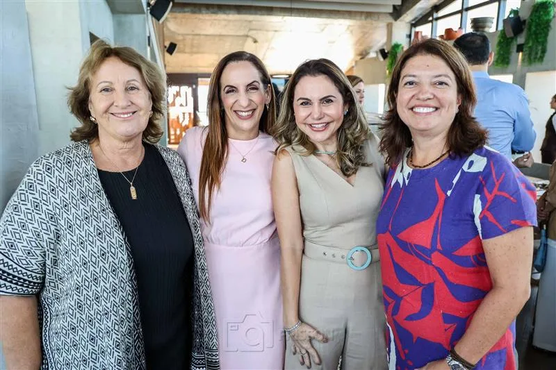 Annette de Castro, Kamila Cardoso, Adriana Queiroz e Georgia Pessoa