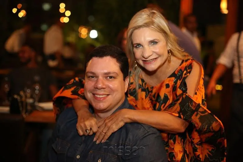 Ademar Filho e Rosangela Dias