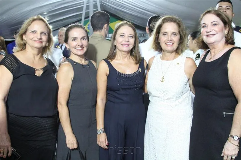 Ana Virginia Teófilo, Aparecida Azevedo, Lidia Roberto, Flávia Lima e Lilian Teófilo