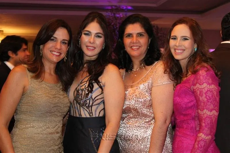 Ana Virginia Martins, Izabela Fiúza, Natasha Martins e Nicole Fiúza