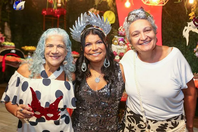 Adriana Moreira, Genádia Mota e Roberta Naves