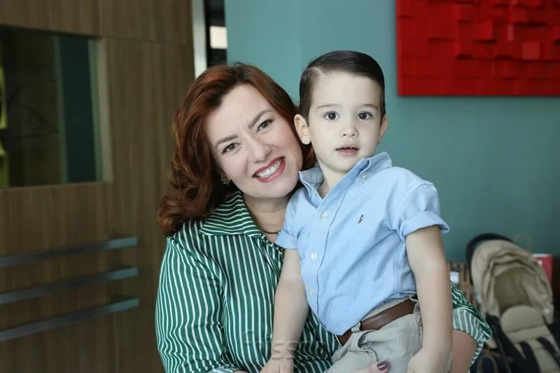 Aline e Victor Barroso