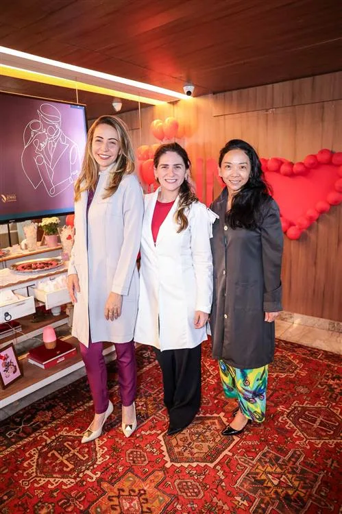 Tayanna Braga, Nathalia da Escóssia e Celia Kawano