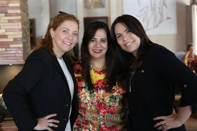 Andrea Delfino, Martinha Assunção, Andrea Rios Montenegro