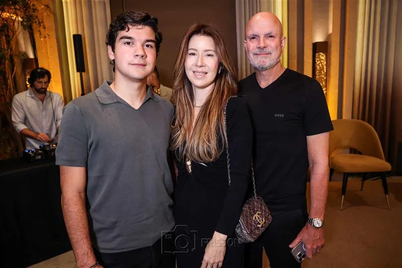 Álvaro Pequeno, Lara Fujita e Luis Eugênio Pequeno