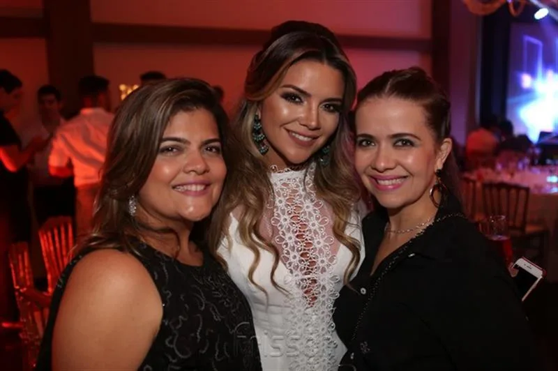 Caroline Lopes, Livia Baral e Andrea Lopes