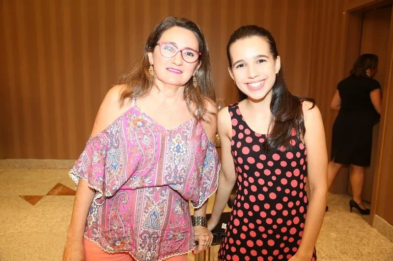 Aila Loiola e Ituana Beatriz