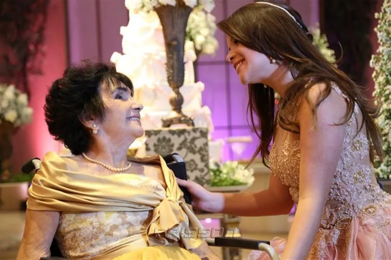 Alba e Mariana Praxedes