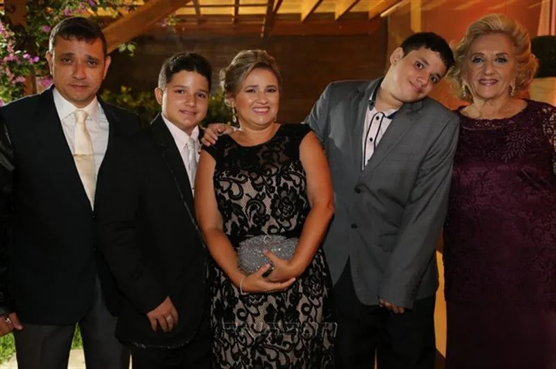 Andre, Kaio, Cristiane, Igor e Isaura Karbage