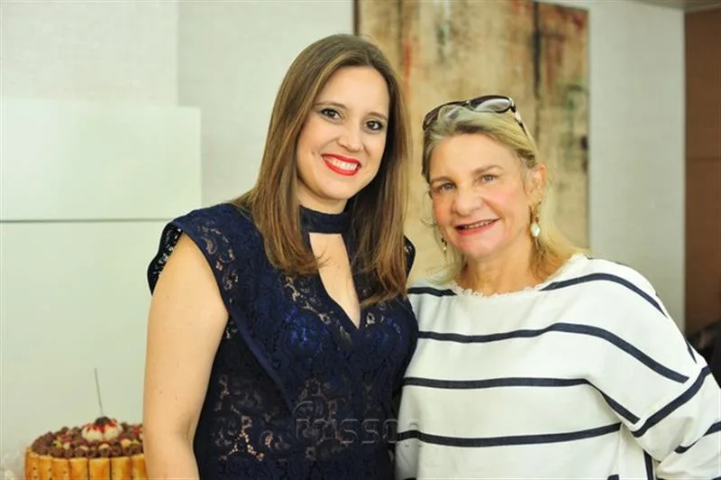 Giviane Camilo e Rosangela Dias