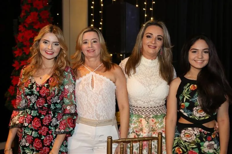 Carolina, Dudu Noronha, Michelle e Tercia Osterno