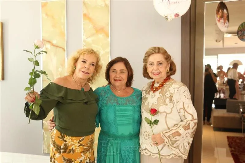 Moema Guilhon, Mirian Almada e Lúcia Pierre