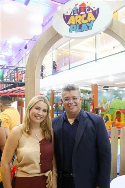 Natália Varela e Flávio Liffeman