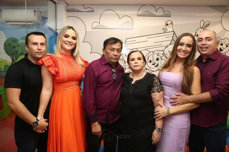André, Loreta, Laureano e Elza Martins, Greyciane e Hélio Castelo