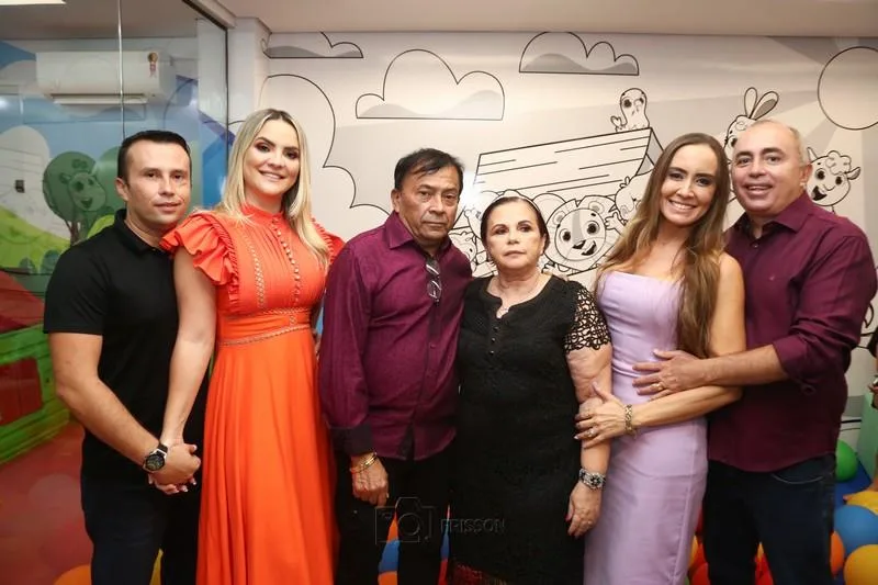 André, Loreta, Laureano e Elza Martins, Greyciane e Hélio Castelo