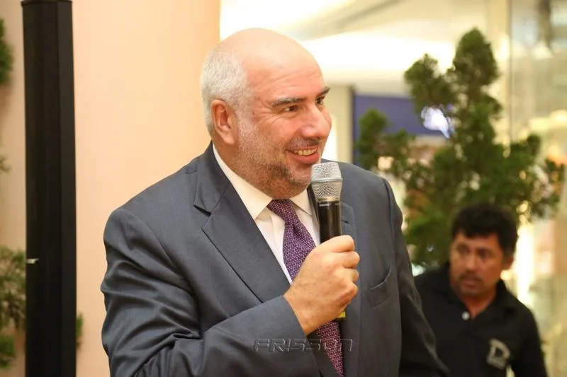 Alain Dos Santos
