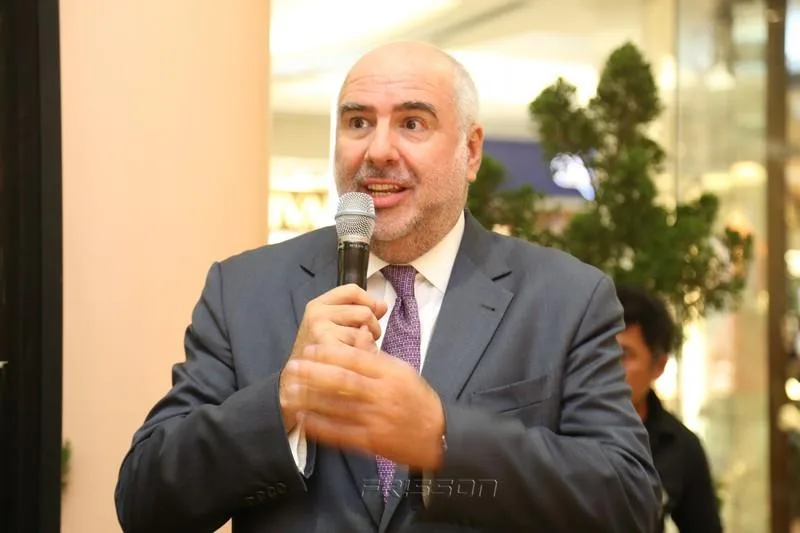 Alain Dos Santos