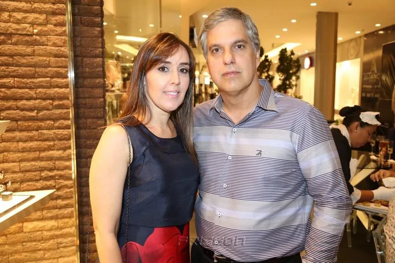 Caroline e Márcio Studart