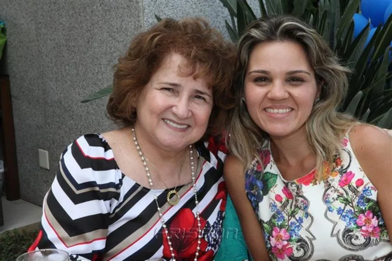 Auricélia e Katherine Queirós