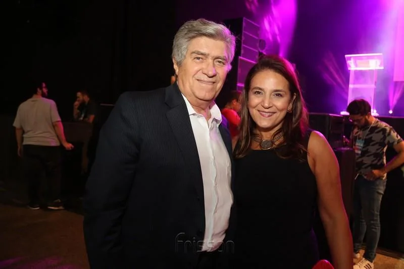 Amarilio e Patricia Macedo