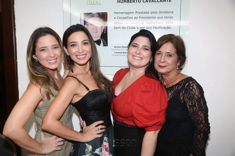 Andréa, Renata, Raquel e Diana Cavalcante