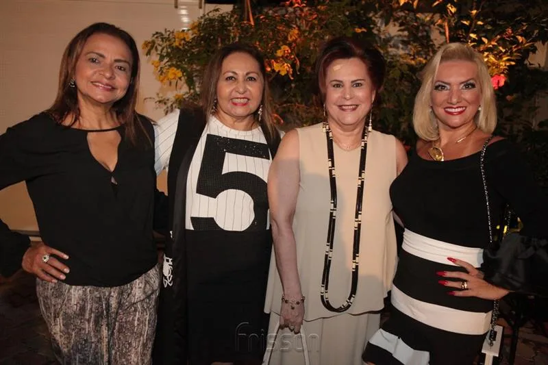 Conceição Rocha, Maria Aguiar, Aparecida Alencar e Kédma Marino