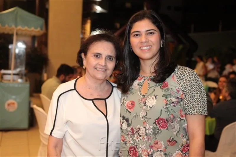 Ana Clara e Aline Becco