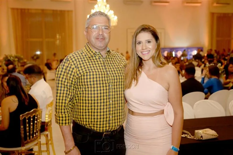 Ailton Barreto e Ana Angelica