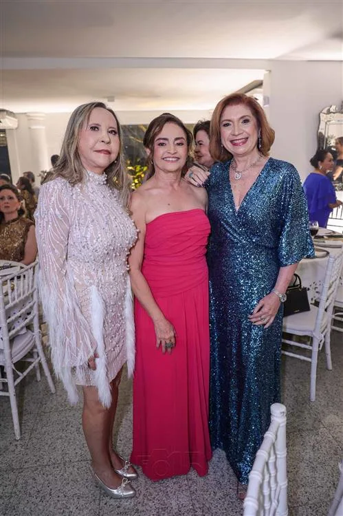 Ana Celia Justi, Thermutis Vale e Isabella Parente