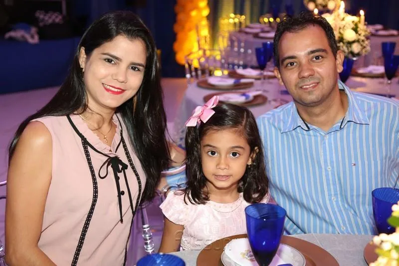 Aline, Maria Clara e Diego Cesar