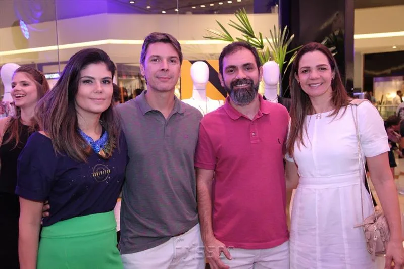 Beatriz Miranda, Gustavo Pessoa, Rolmulo Almeida e Carol Senna