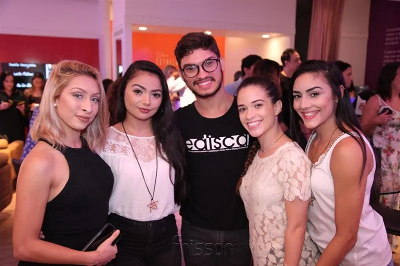 Darliane Sabino, Mayra Vasconcelos, Isaque Matheus, Katharina Cruz e Beatriz Oliveira