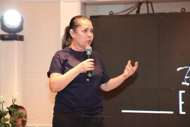 Dora Andrade