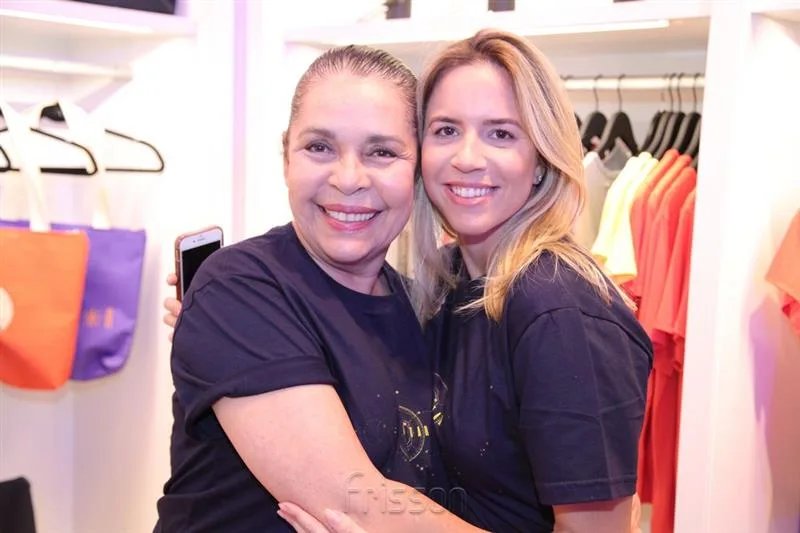Dora Andrade e Isabella Rolim