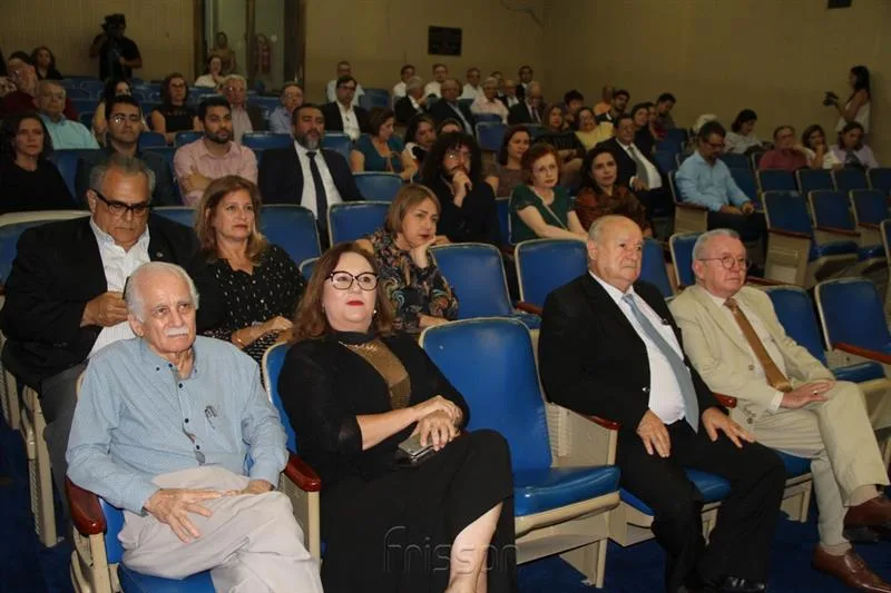 60 anos HUWC