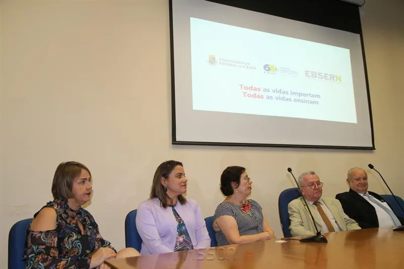60 anos HUWC