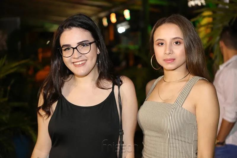 Ana Livia Ferreira e Beatriz Costa