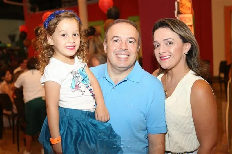 Beatriz, Deusdete e Mirella Gondim