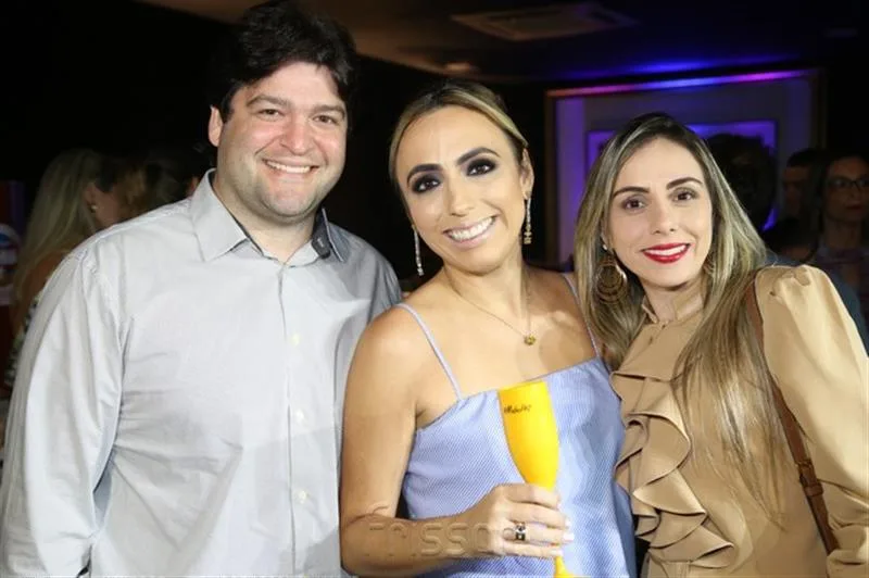 Campos, Mabel Portela e Amanda Campos