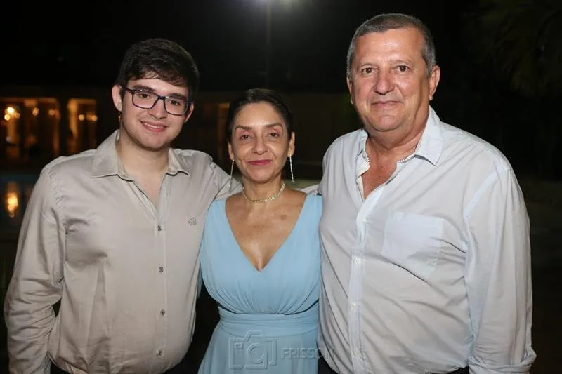 Alexandre, Claudia e Anisio Bastos